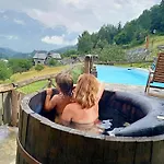 La Fattoria Di Roven 度假居