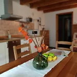 La Fattoria Di Roven 度假居 *