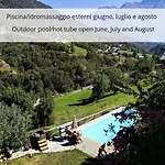 度假居 La Fattoria Di Roven Gignod
